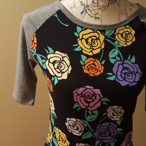 Lularoe Julia - Picture 2 of 3